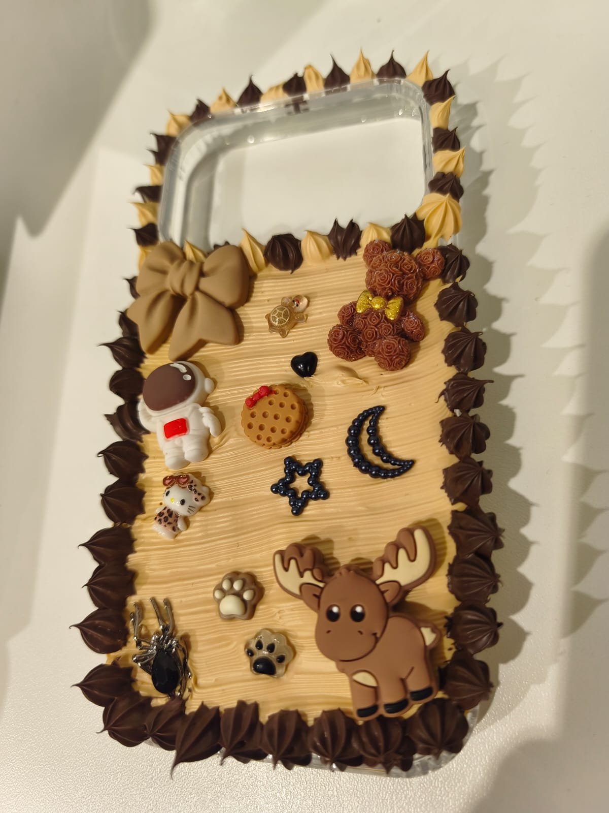 Echte Decoden-Handyhülle aus dem VIPecase Studio